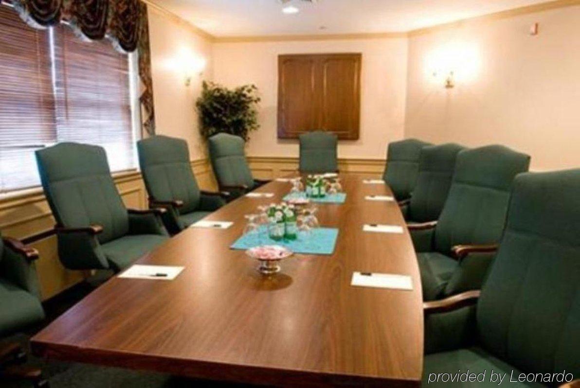 The Inn At Reading Hotel & Conference Center מתקנים תמונה