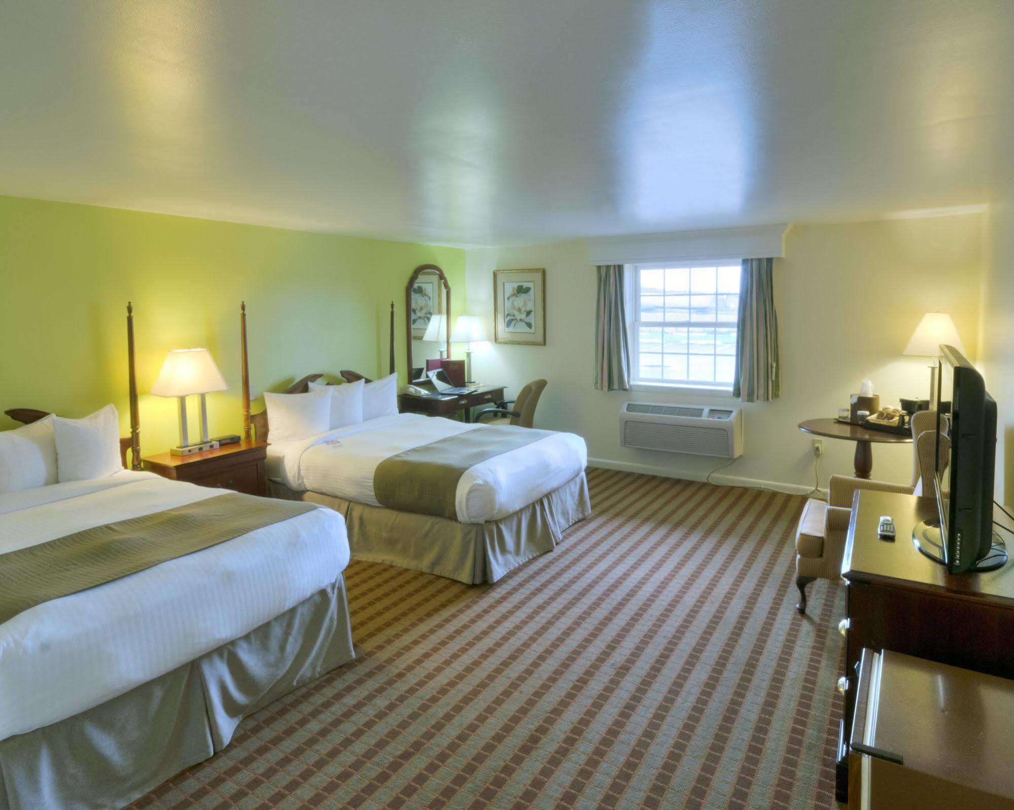 The Inn At Reading Hotel & Conference Center מראה חיצוני תמונה