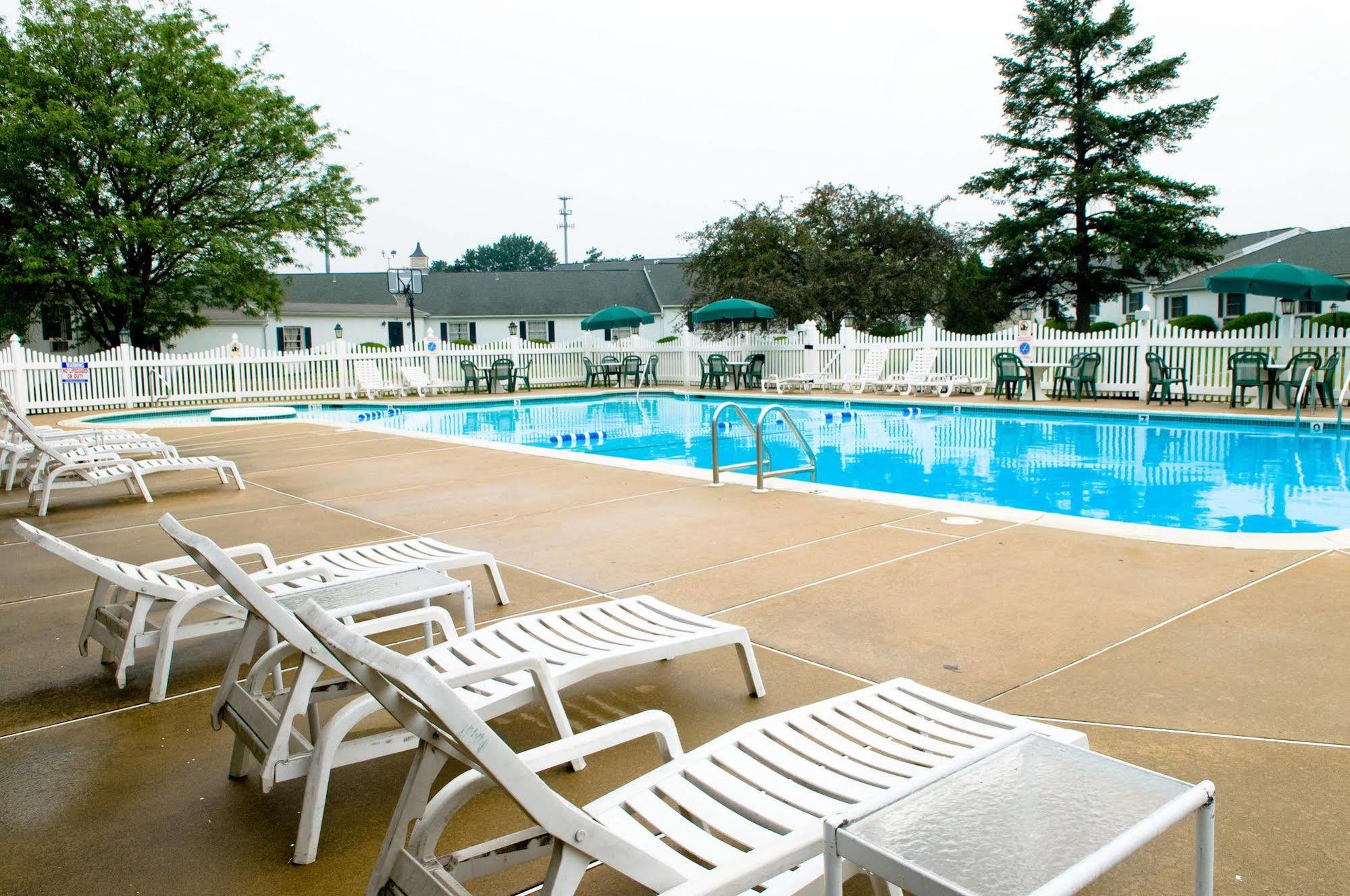 The Inn At Reading Hotel & Conference Center מראה חיצוני תמונה